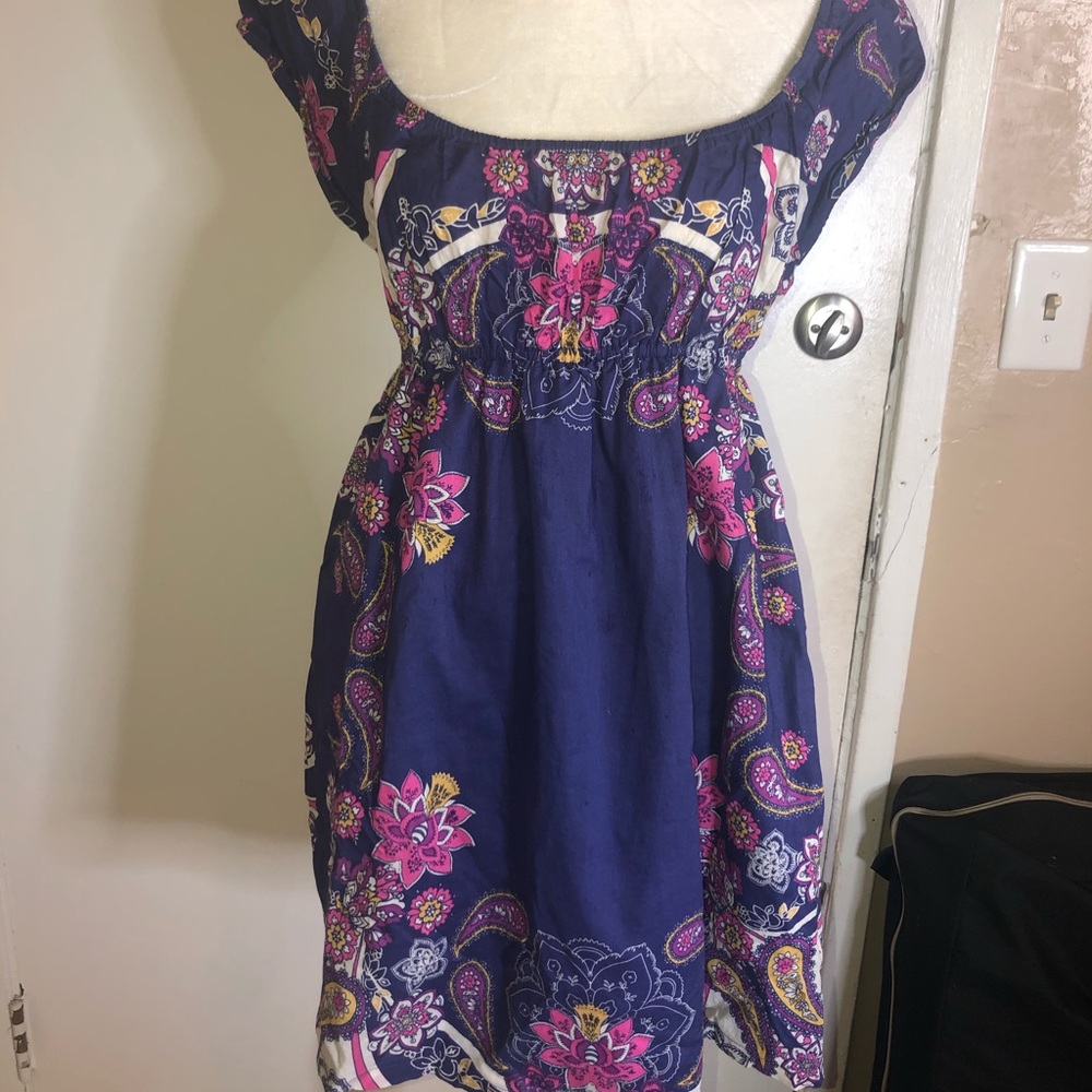 Forever 21 Blue/ Purple Paisley floral dress Sz Lg